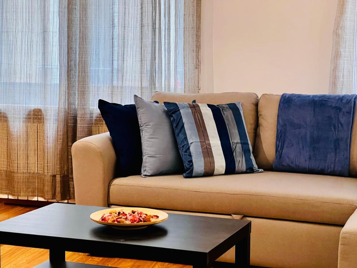 La Latina Premium Home Мадрид Екстер'єр фото